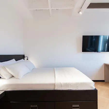 Dimov Center スコピエ